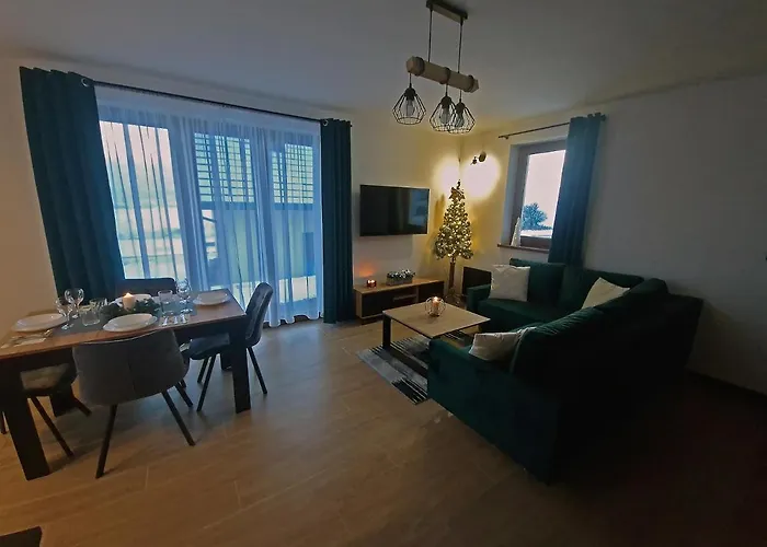 Zakatek Pod Gorcami * Waksmund